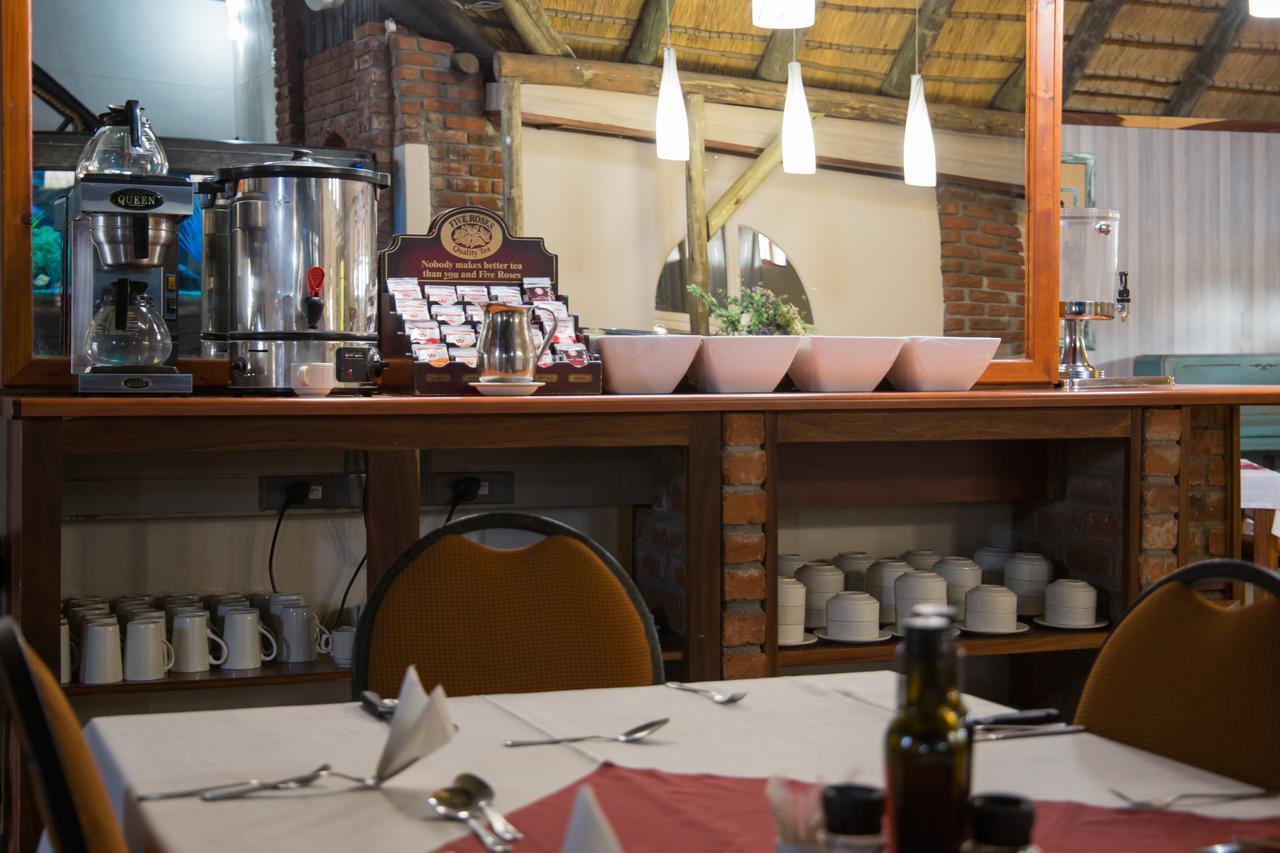 Cest Si Bon Hotel Otjiwarongo Extérieur photo