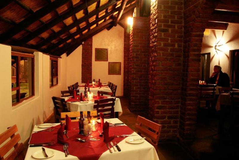 Cest Si Bon Hotel Otjiwarongo Extérieur photo