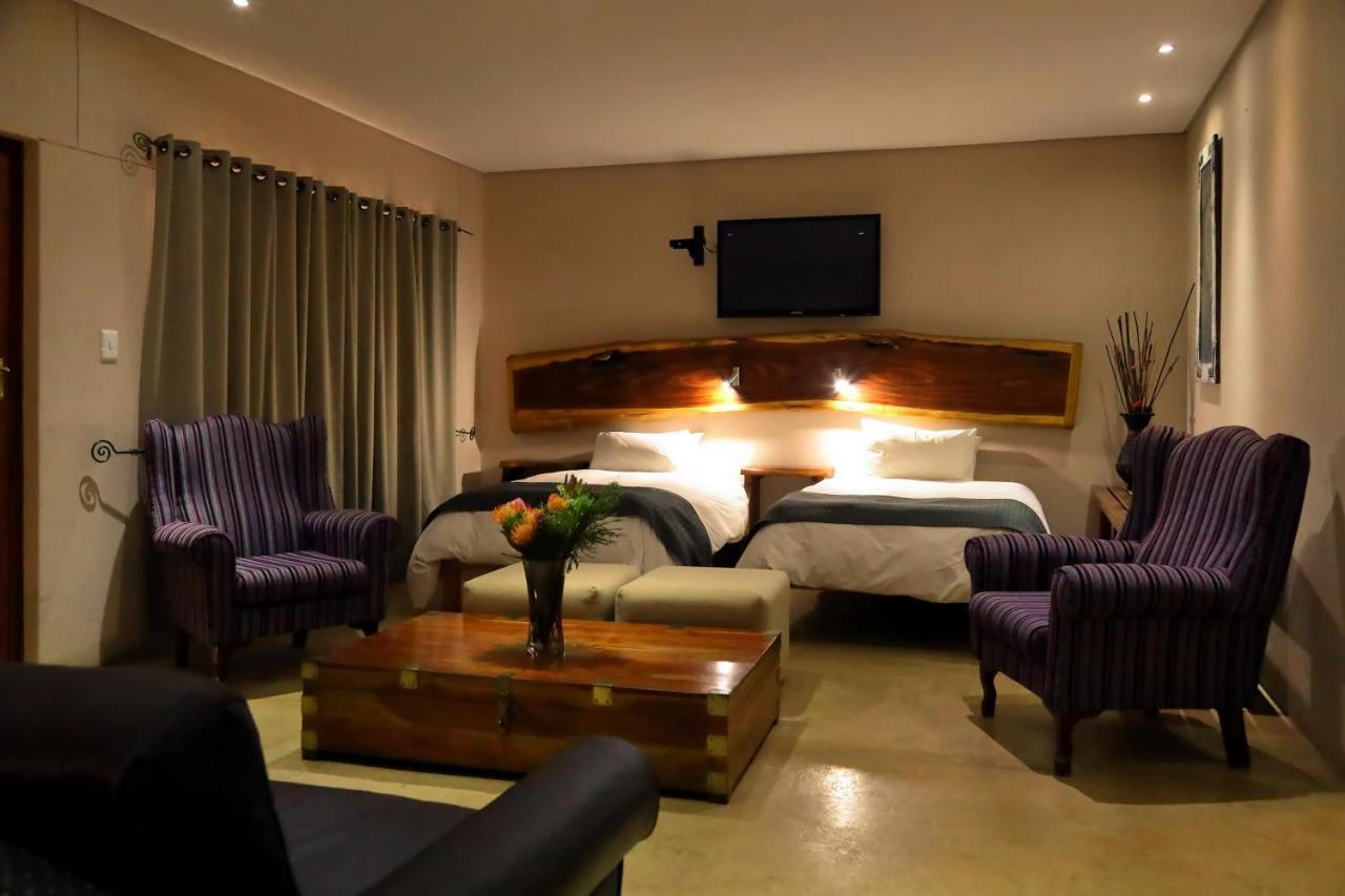 Cest Si Bon Hotel Otjiwarongo Extérieur photo